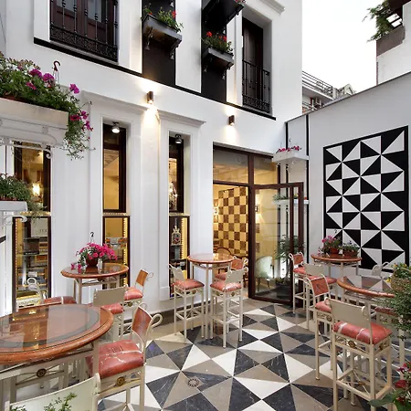 卡萨帕拉萨特1822酒店